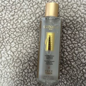 Skin&Co face toner never used